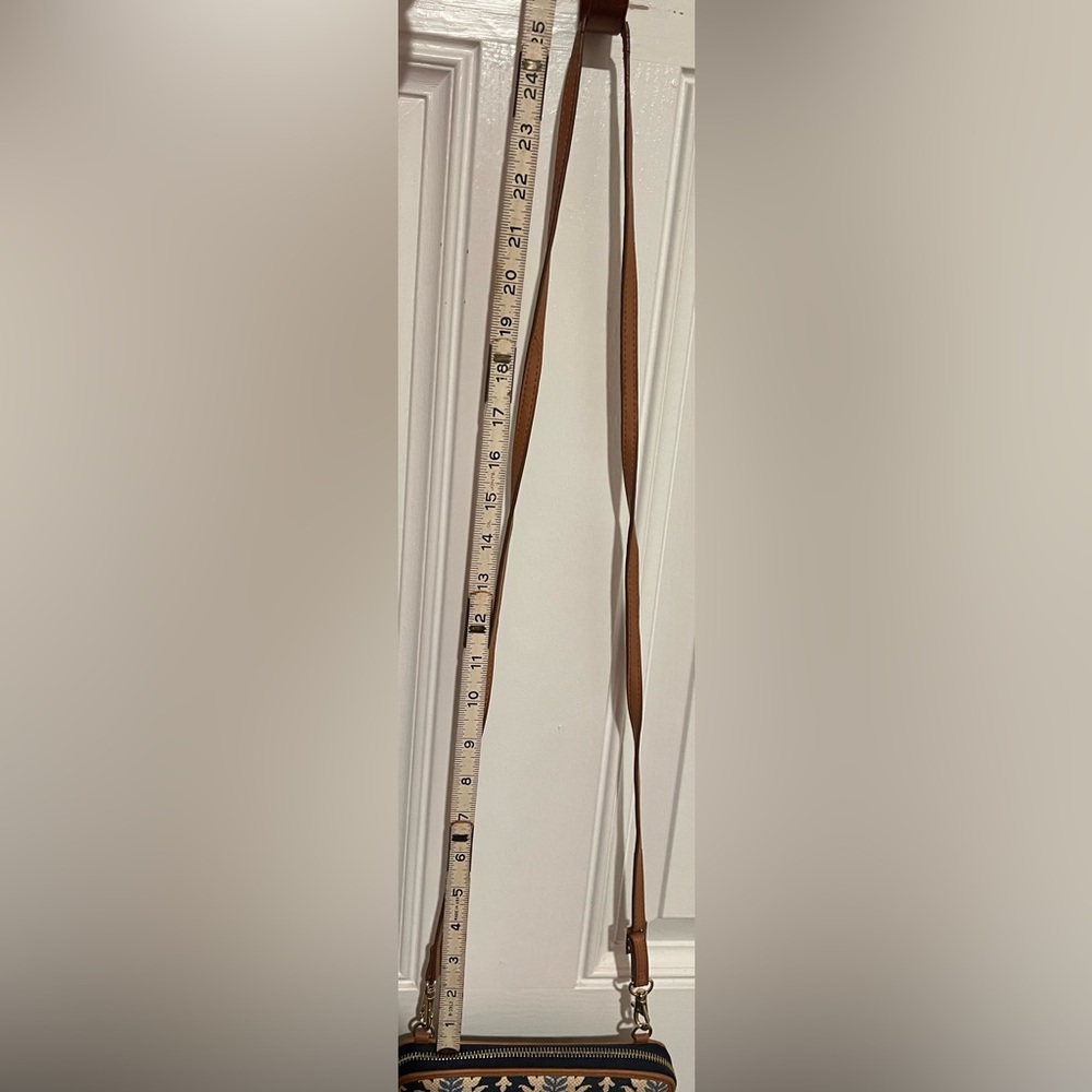 Spartina 449 Lighthouse Essentials Crossbody Wall… - image 4